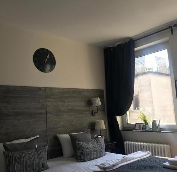 اتاق استاندارد با سرویس بهداشتی مشترک, Hamburg Room