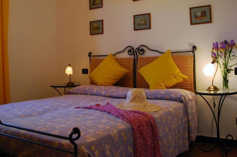 דירת חדר בקומת קרקע, Agriturismo Benza