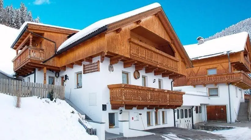 Apartament 2 Dormitoris, Pinterhof