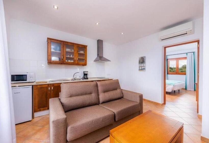 주니어 스위트, S Hort Can Capità