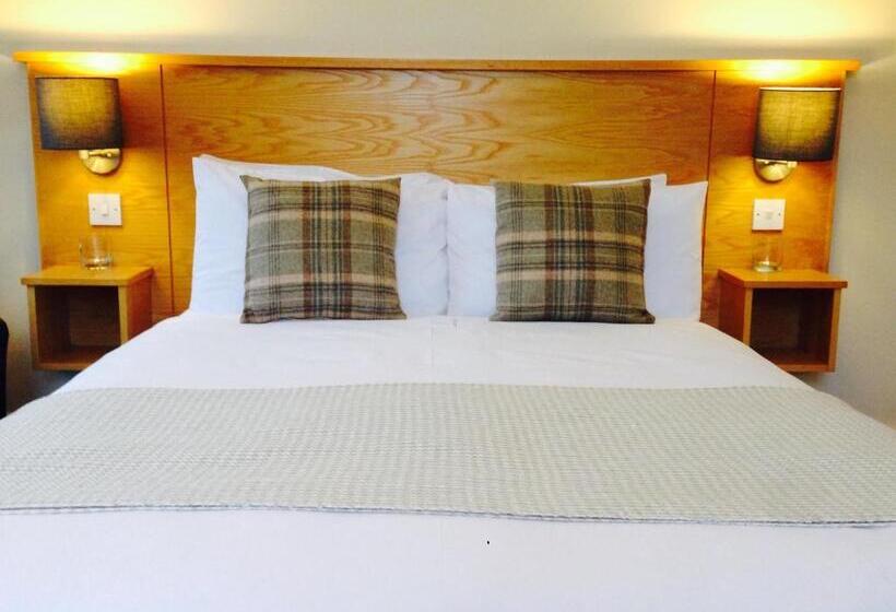 标准间, Castle Court