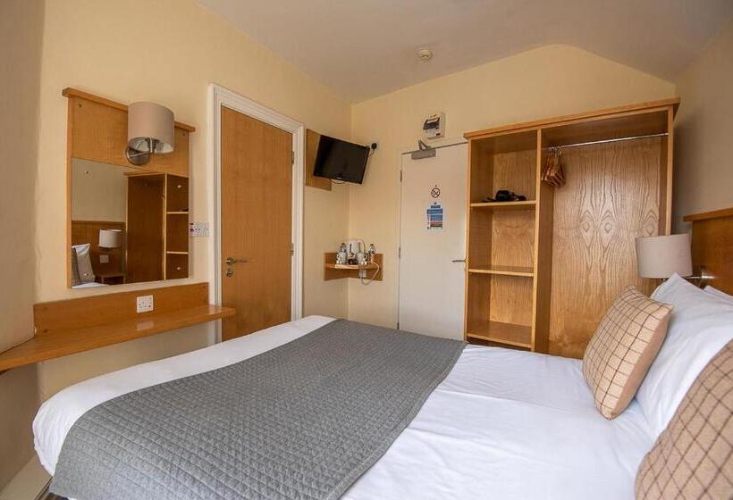 Номер Basic, Castle Court