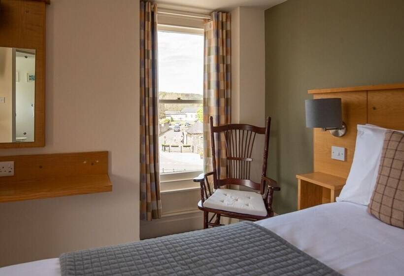 标准间, Castle Court