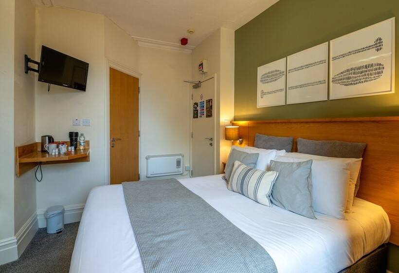 标准间, Castle Court