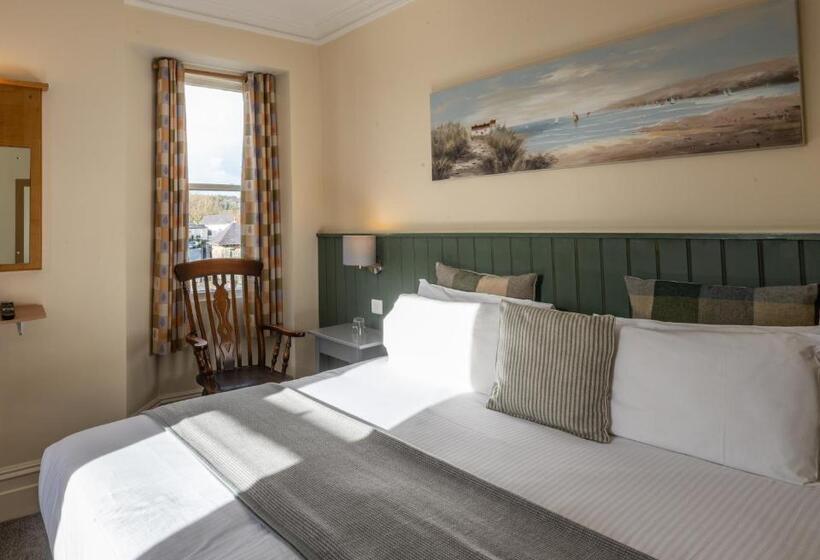 Quarto Estandar Cama King, Castle Court