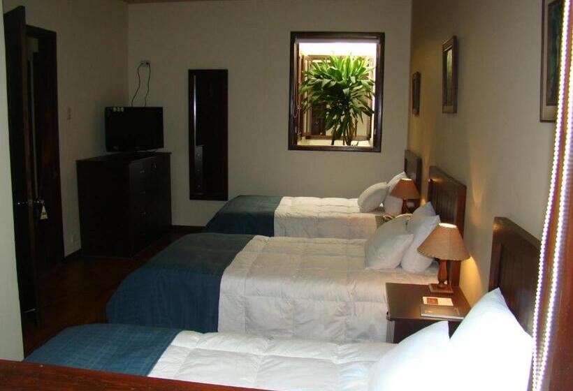 اتاق استاندارد چهار تخته, La Posada Del Fraile