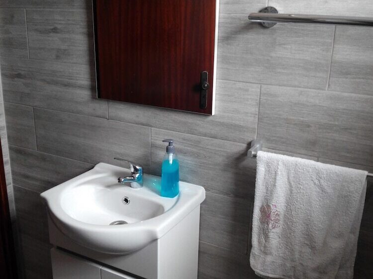 Номер Стандарт Совместная Ванная, Vivenda Familia Pedro