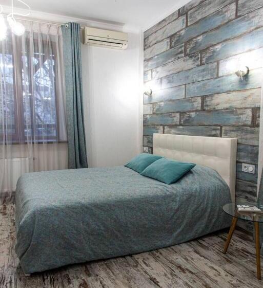 اتاق لوکس سه تخته, Spa Hotel Dobrynia