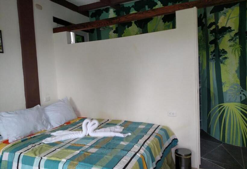 اتاق استاندارد, Zapote Tree Inn