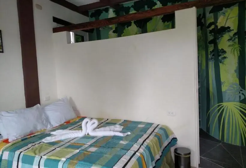 اتاق استاندارد, Zapote Tree Inn