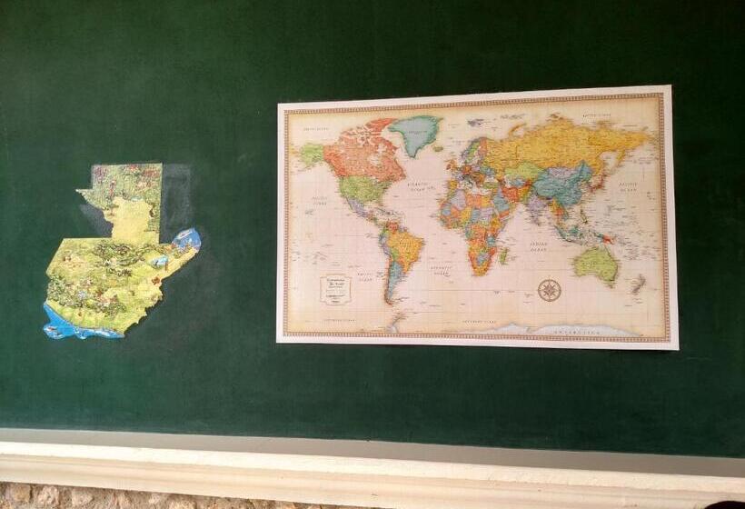 اتاق خانوادگی, Zapote Tree Inn