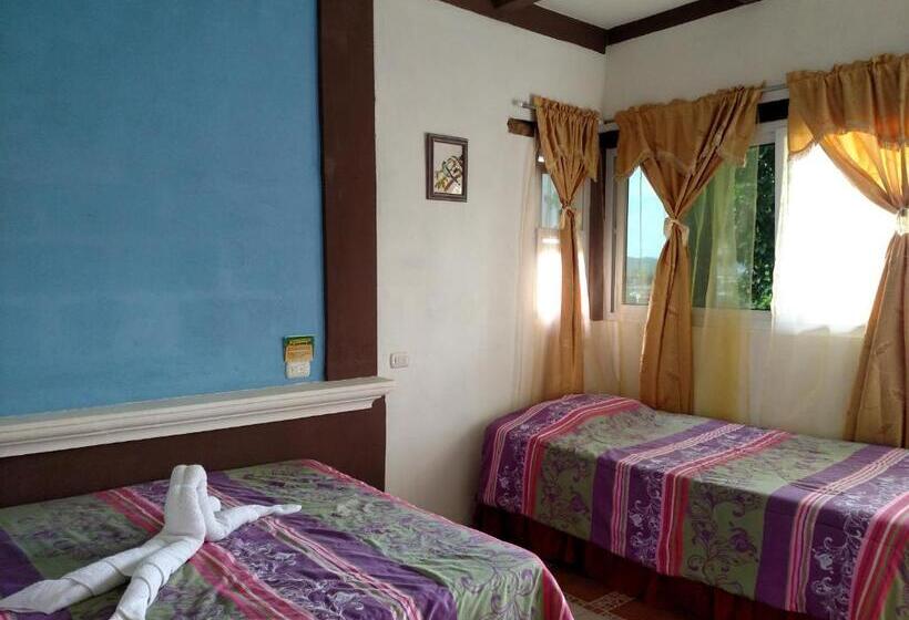 Economy Quadruple Room, Zapote Tree Inn