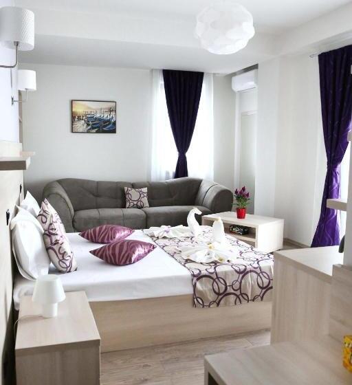 סוויטת ג'וניור נוף לים, Kharisma