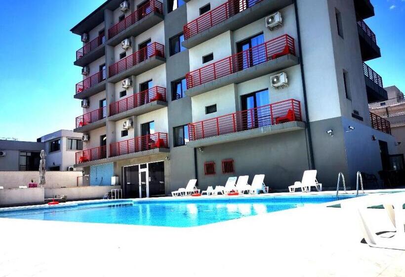 חדר דלוקס, Kharisma