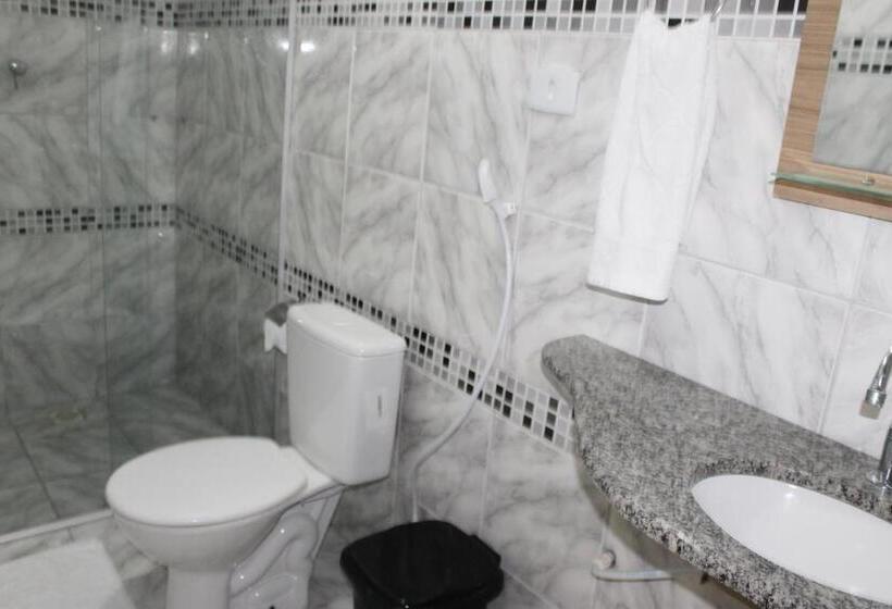 اتاق استاندارد سه نفره, Pousada Das Palmeiras