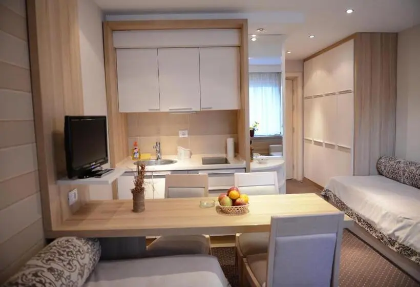 استودیوی لوکس, Apartments Suncani Vrhovi Kopaonik
