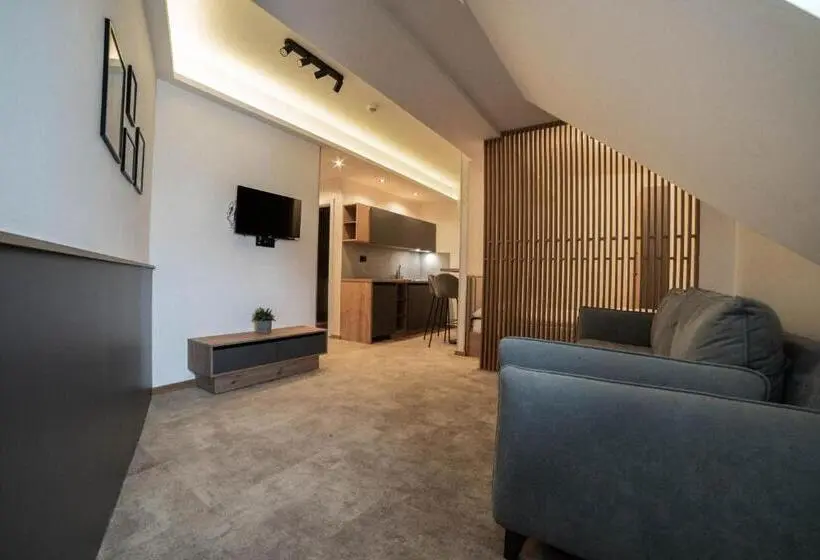 استودیوی سوپریور, Apartments Suncani Vrhovi Kopaonik