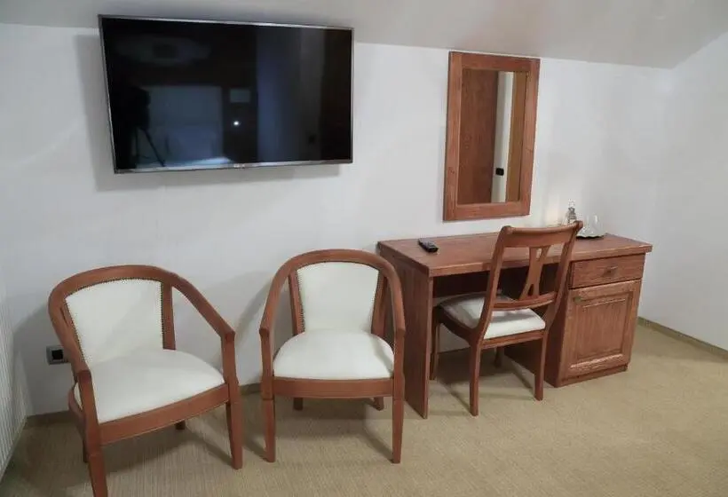 バルコニー付き１ベッドルームアパートメント, La Monitori