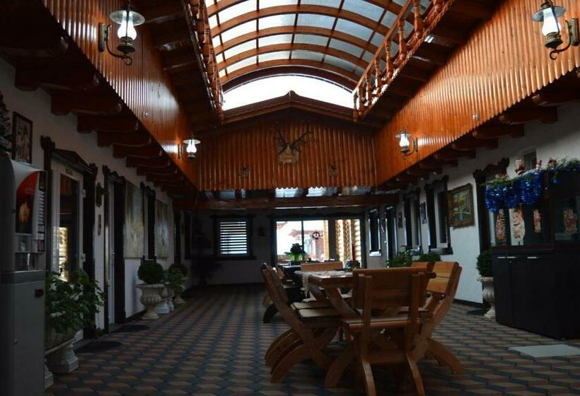 غرفة قياسية, Vila Adr