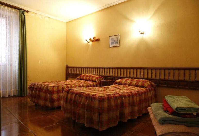 اتاق استاندارد, Pension Iberia