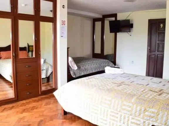 スタンダード４人部屋, Hostal Monte Carmelo