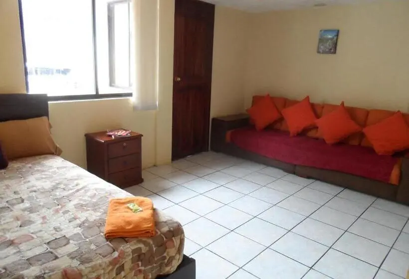 ファミリールーム, Hostal Monte Carmelo
