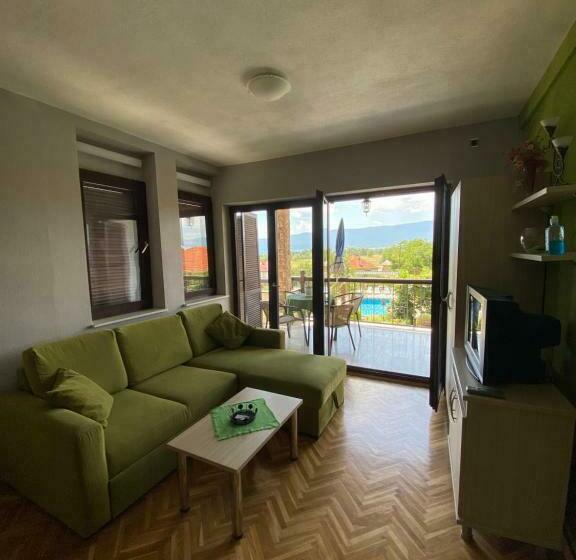 آپارتمان 1 خوابه, Vila Siva