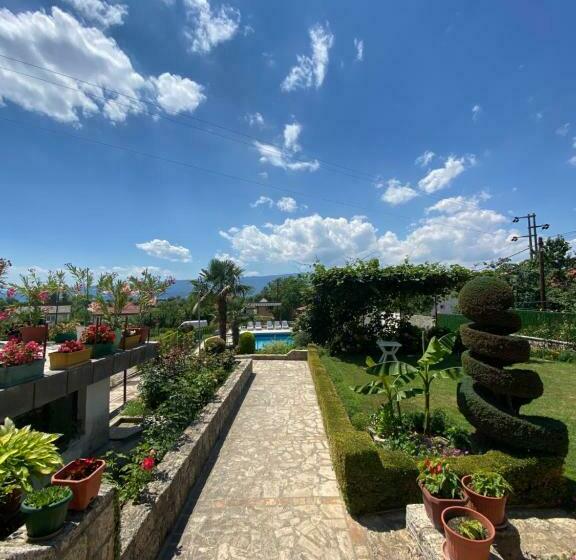 آپارتمان 1 خوابه, Vila Siva