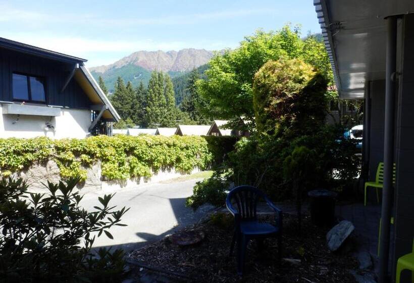 استودیوی استاندارد, Wakatipu View Apartments