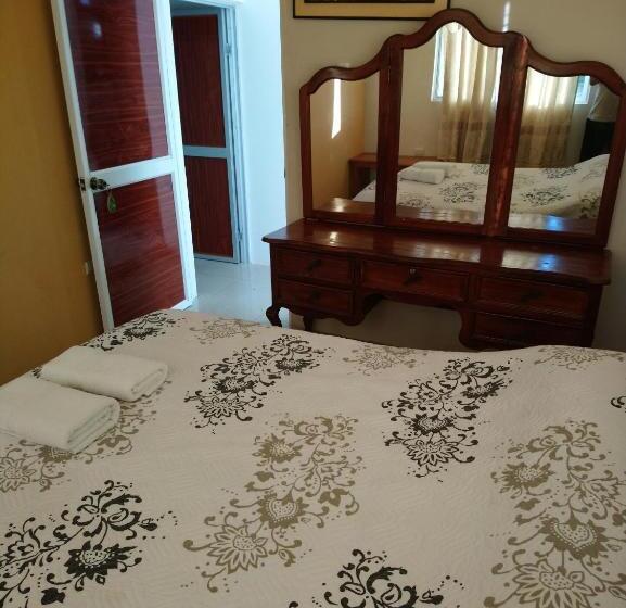 スタンダードルーム, Hostal Terito