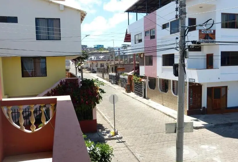 اتاق استاندارد سه نفره, Hostal Terito