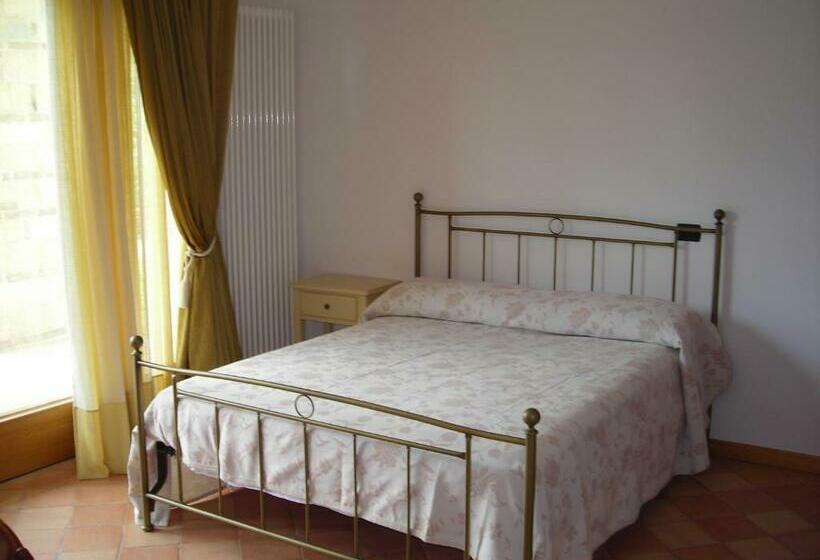 Номер Стандарт, Agriturismo Al Capitello