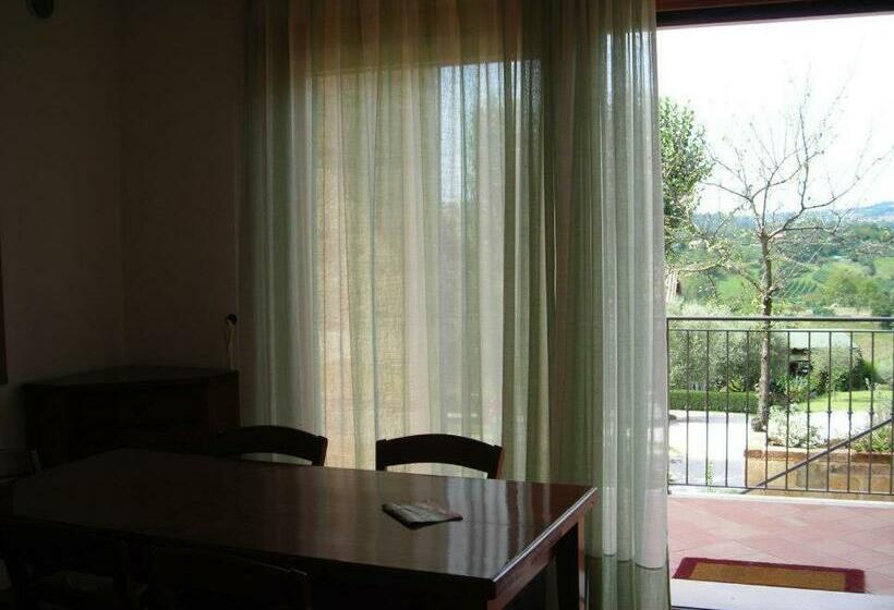 Номер Стандарт, Agriturismo Al Capitello