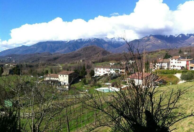 Номер Стандарт, Agriturismo Al Capitello