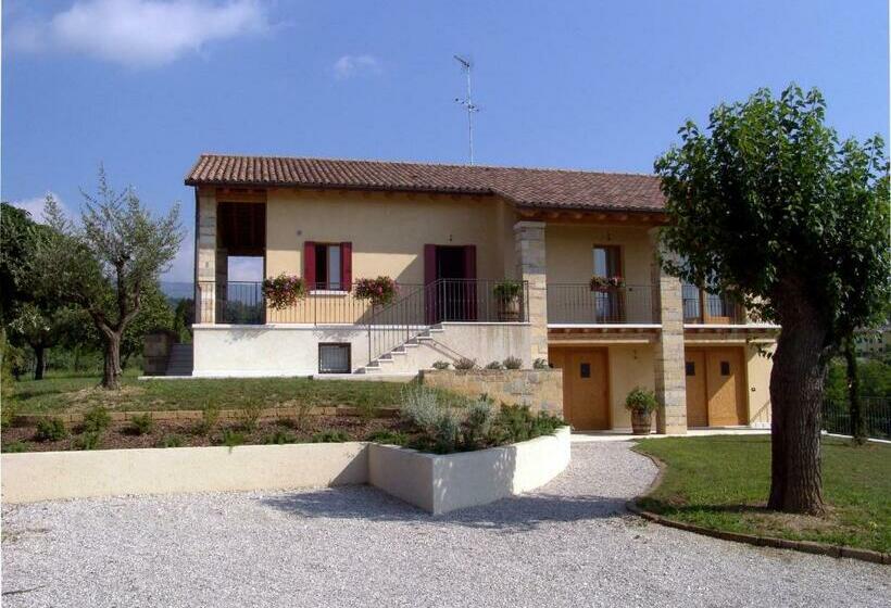 Номер Стандарт, Agriturismo Al Capitello