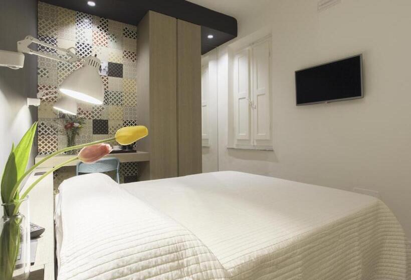 Номер Стандарт, Acquapazza Restaurant & Room