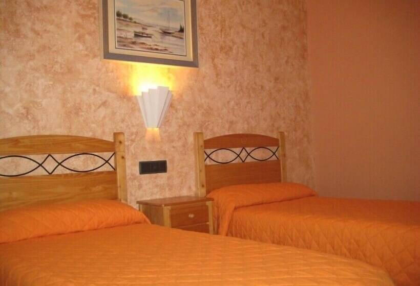 غرفة قياسية, Hostal Guarni