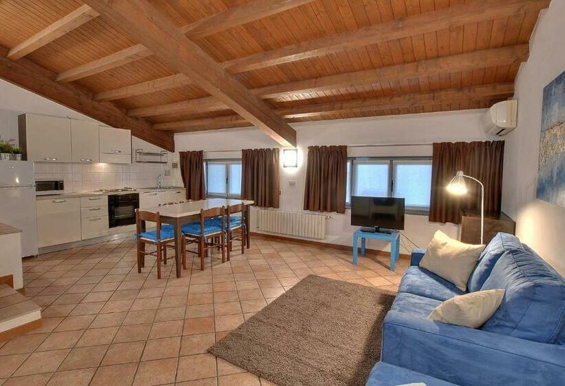 آپارتمان 2 خوابه, Residence Il Cascinetto