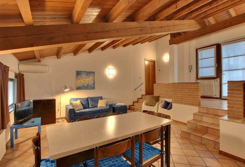 آپارتمان 2 خوابه, Residence Il Cascinetto