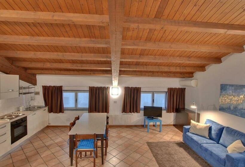 آپارتمان 2 خوابه, Residence Il Cascinetto