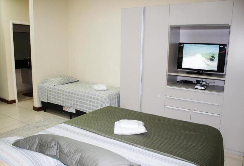 Chambre Triple Supérieure, Blu Apart