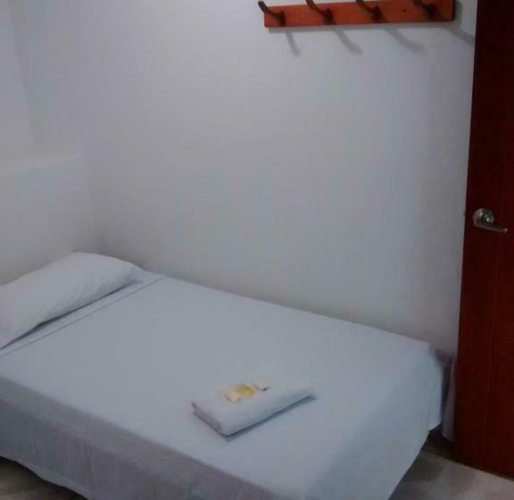 اتاق استاندارد یک نفره, Hostal El Recreo