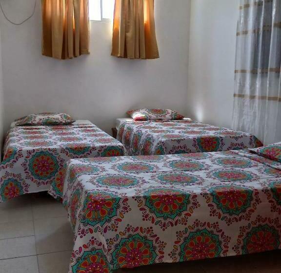 غرفة كومفورت ثلاثية, Hostal El Recreo