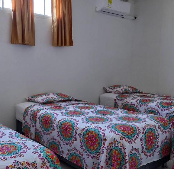 شقة غرفة واحدة, Hostal El Recreo