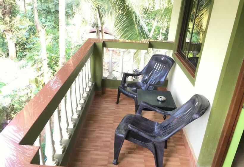 Номер Deluxe, John S Highland Comfort