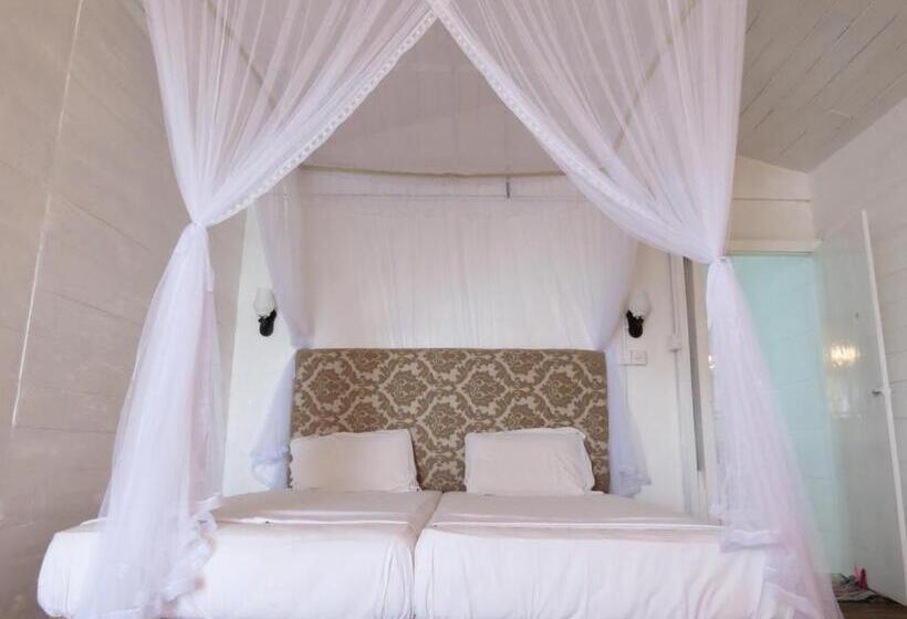 シャレー1寝室, Why Not Guest House