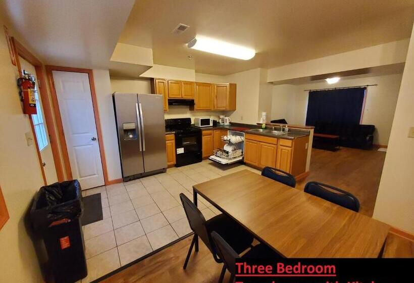 בית, 3 חדרי שינה, Stay Inn And Suites