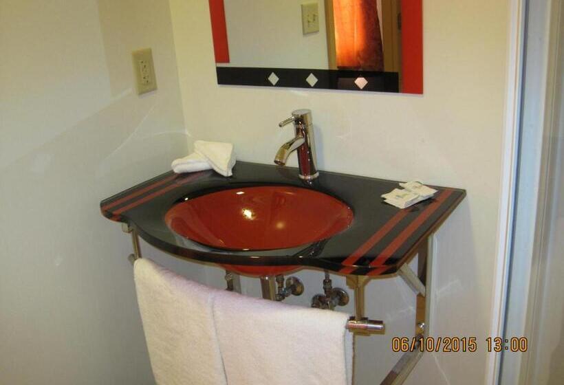 חדר סטנדרט עם מיטת קינג, Stay Inn And Suites