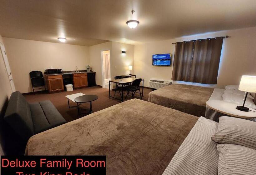 חדר משפחתי דלוקס, Stay Inn And Suites