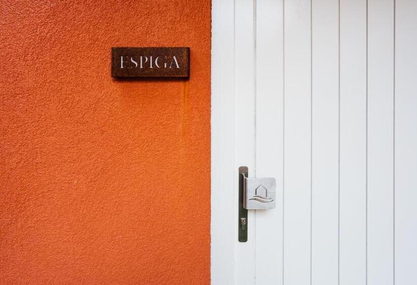 Люкс, Vougaldeias Casas Da Seara